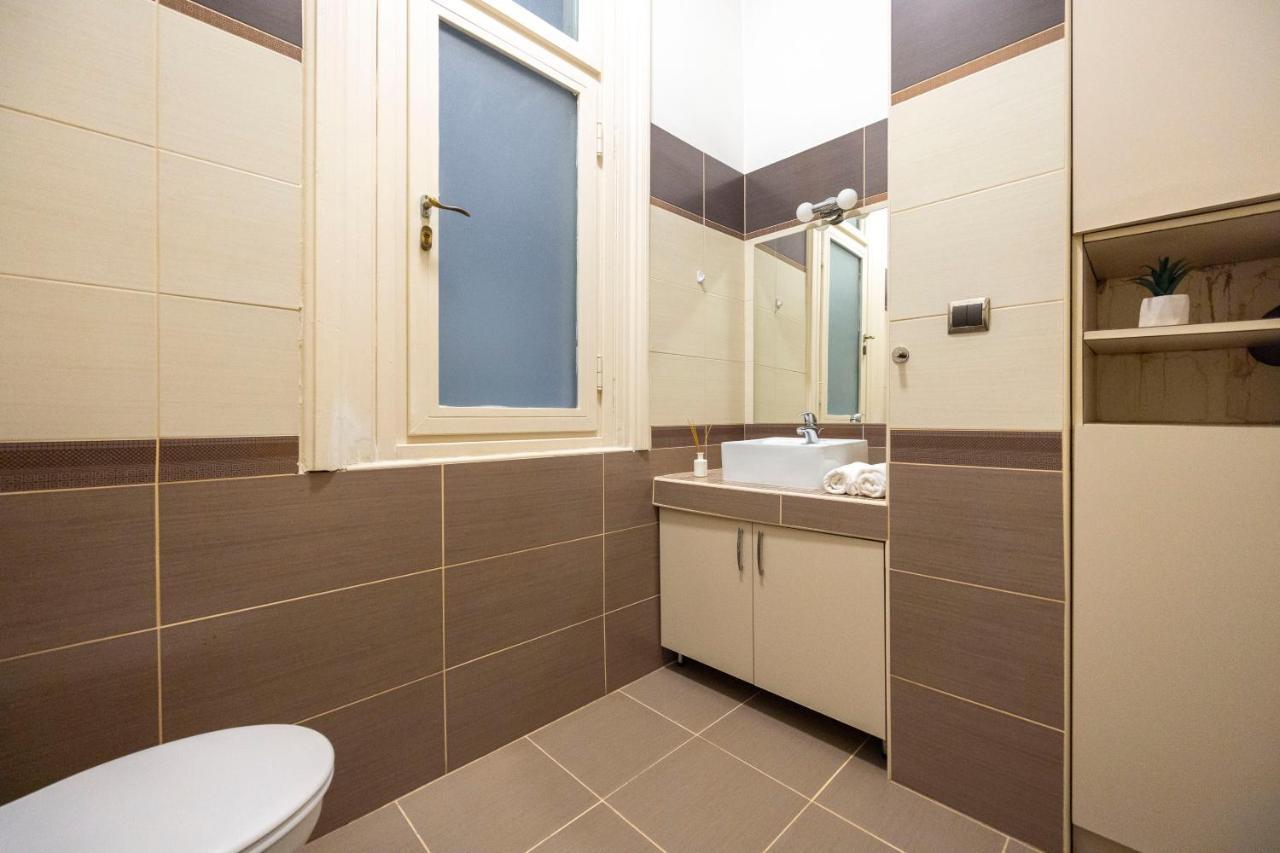 Spacious & Cozy Central Apartment W/ Terrace 부다페스트 외부 사진